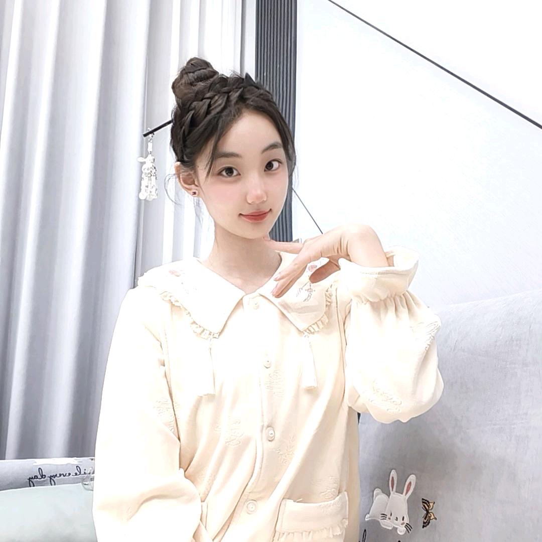 卫辉市京楼市场衣秀家居服