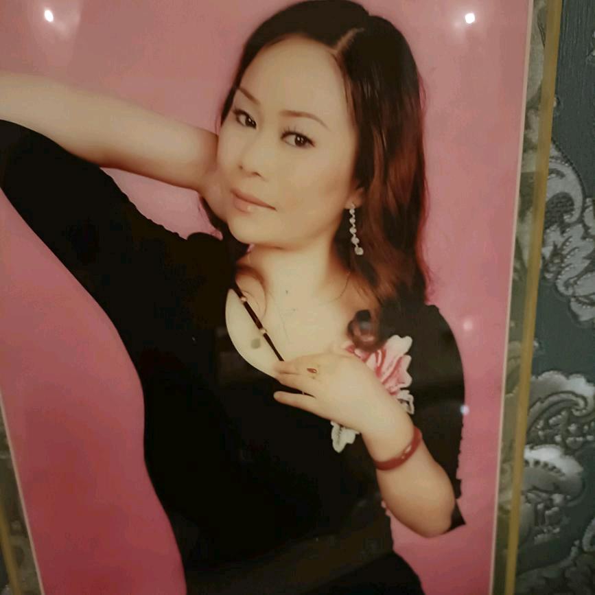 爱尚美业美容机构何姐