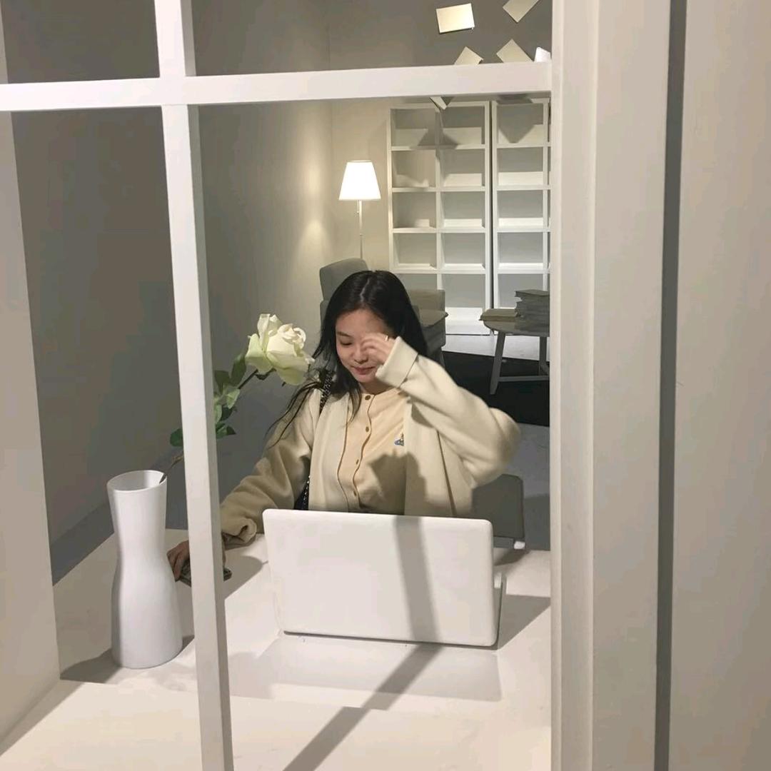 闲着没事儿蹲个坑