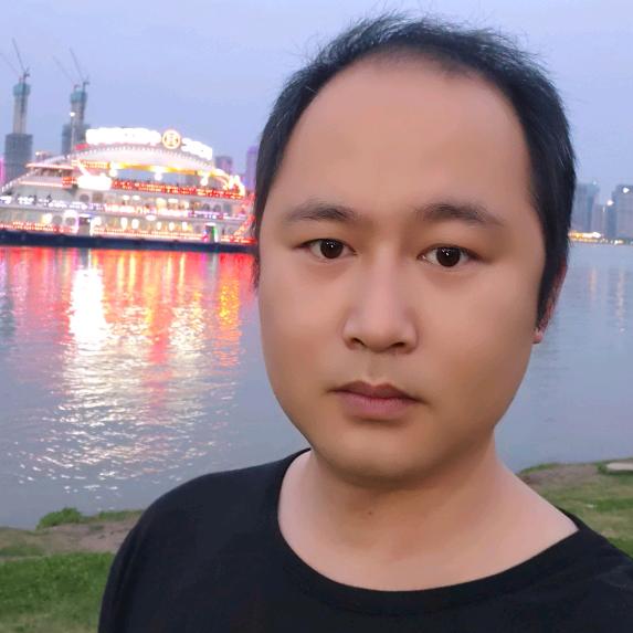 红细胞电竞灬强哥