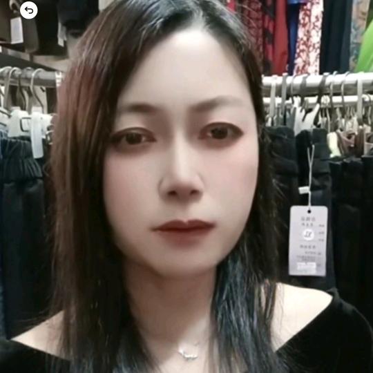 涯唔有靠山所有D一齐都係靠自己努力奋斗啦