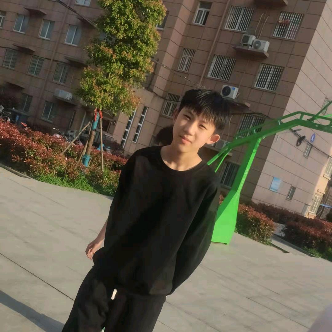 大王叫我来巡山，抓个小妖做晚餐