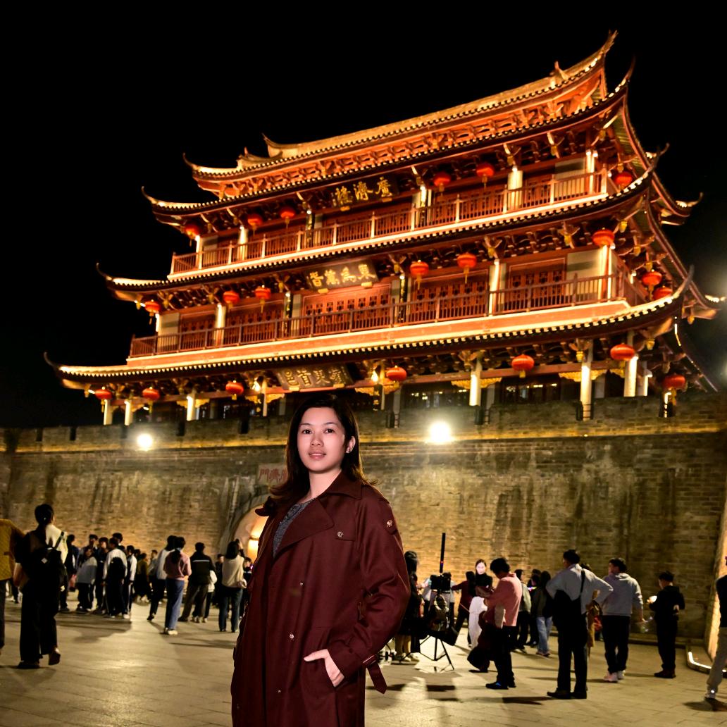 @乳源表妹一招招