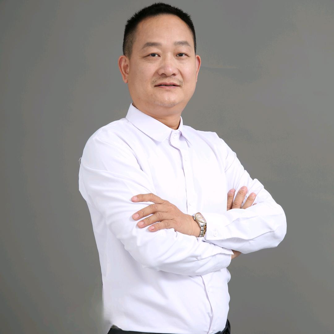 柯俊峰（东玉装饰一大宅专家）