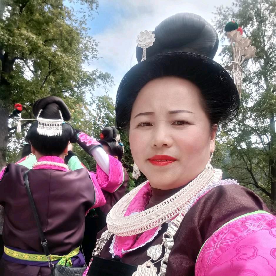 青草.