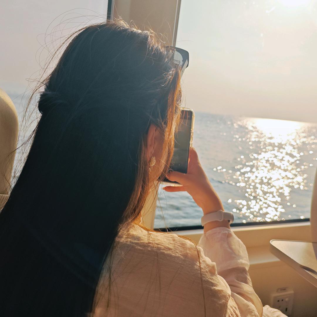 爱喝奶茶的考拉