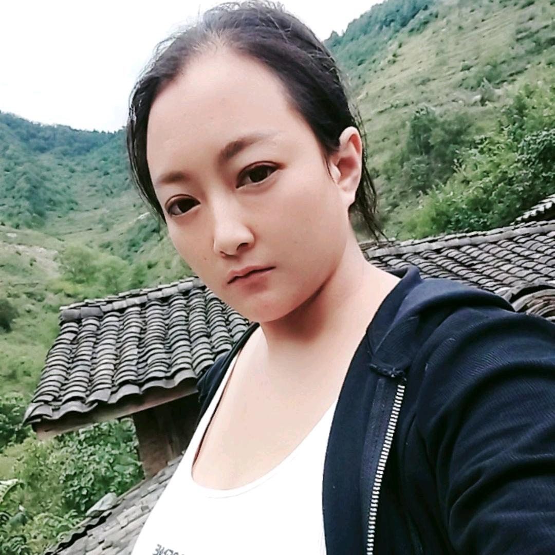 花花爱山歌