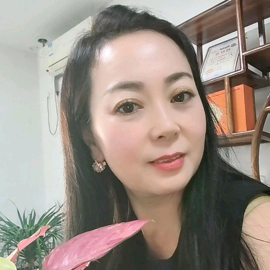 萁宏
