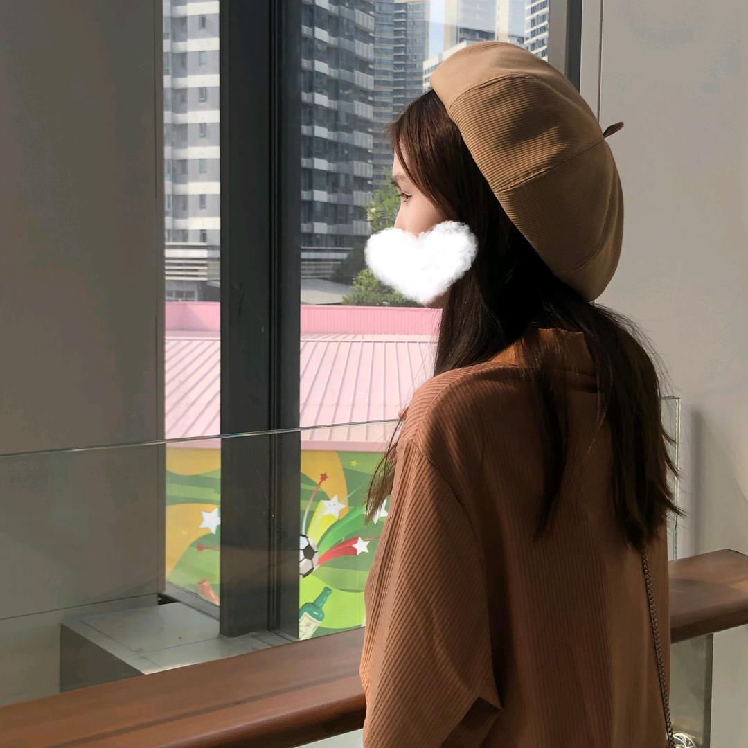 艳小姐服装穿搭店