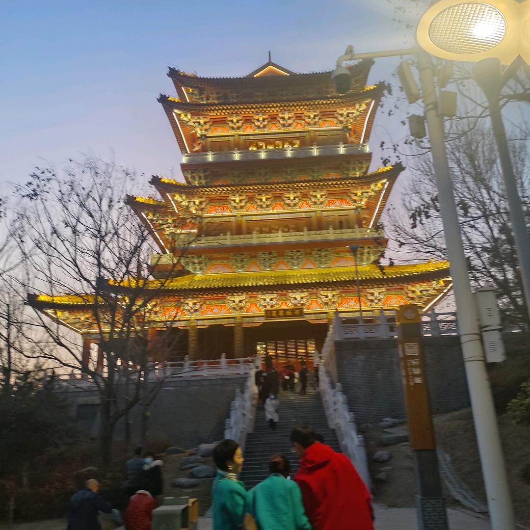 小瑞