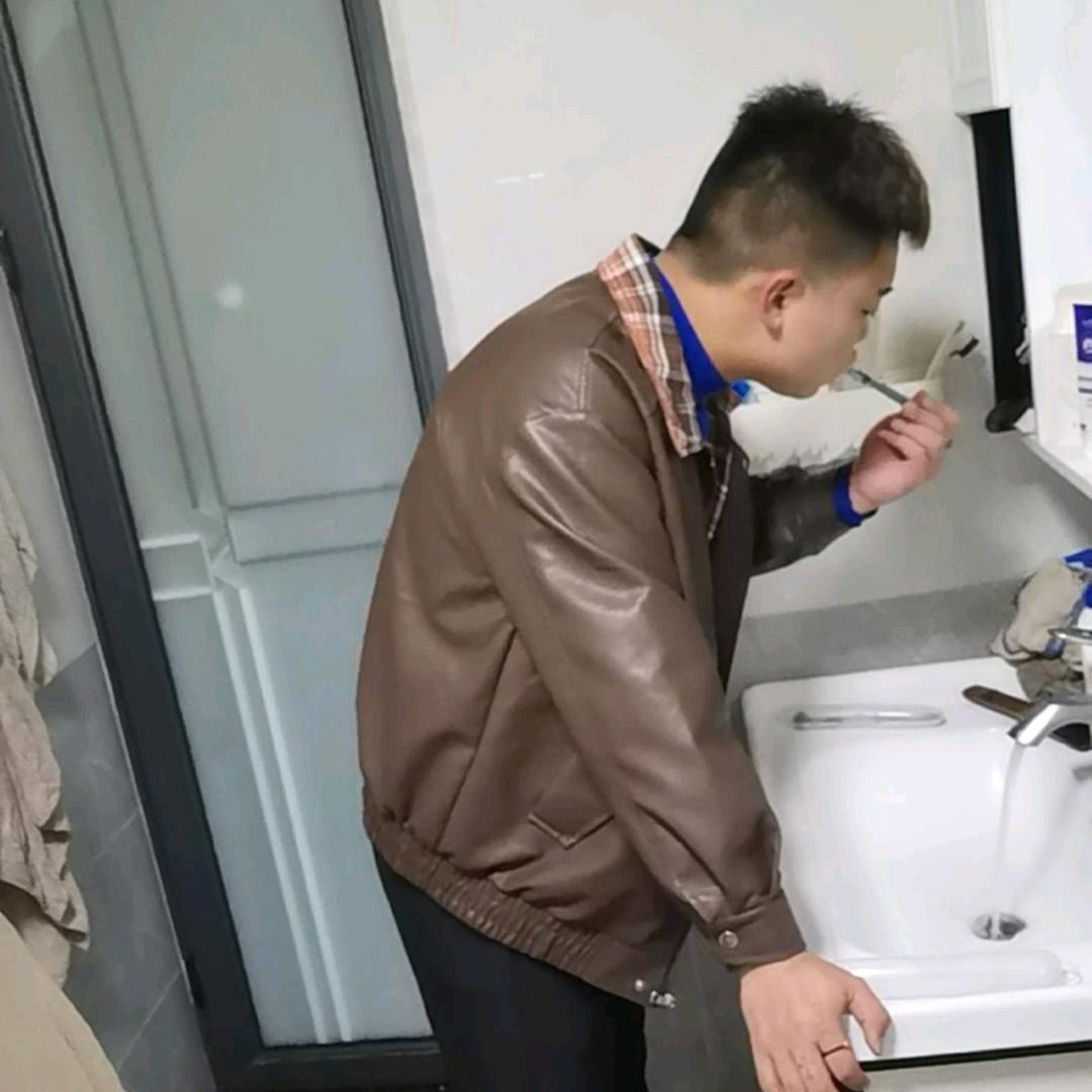 拖拉机上坡   肯吃   肯吃🛻