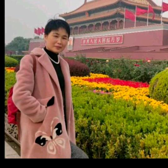 爱跳广场舞的蓉（拒私聊）不要超过三个连赞