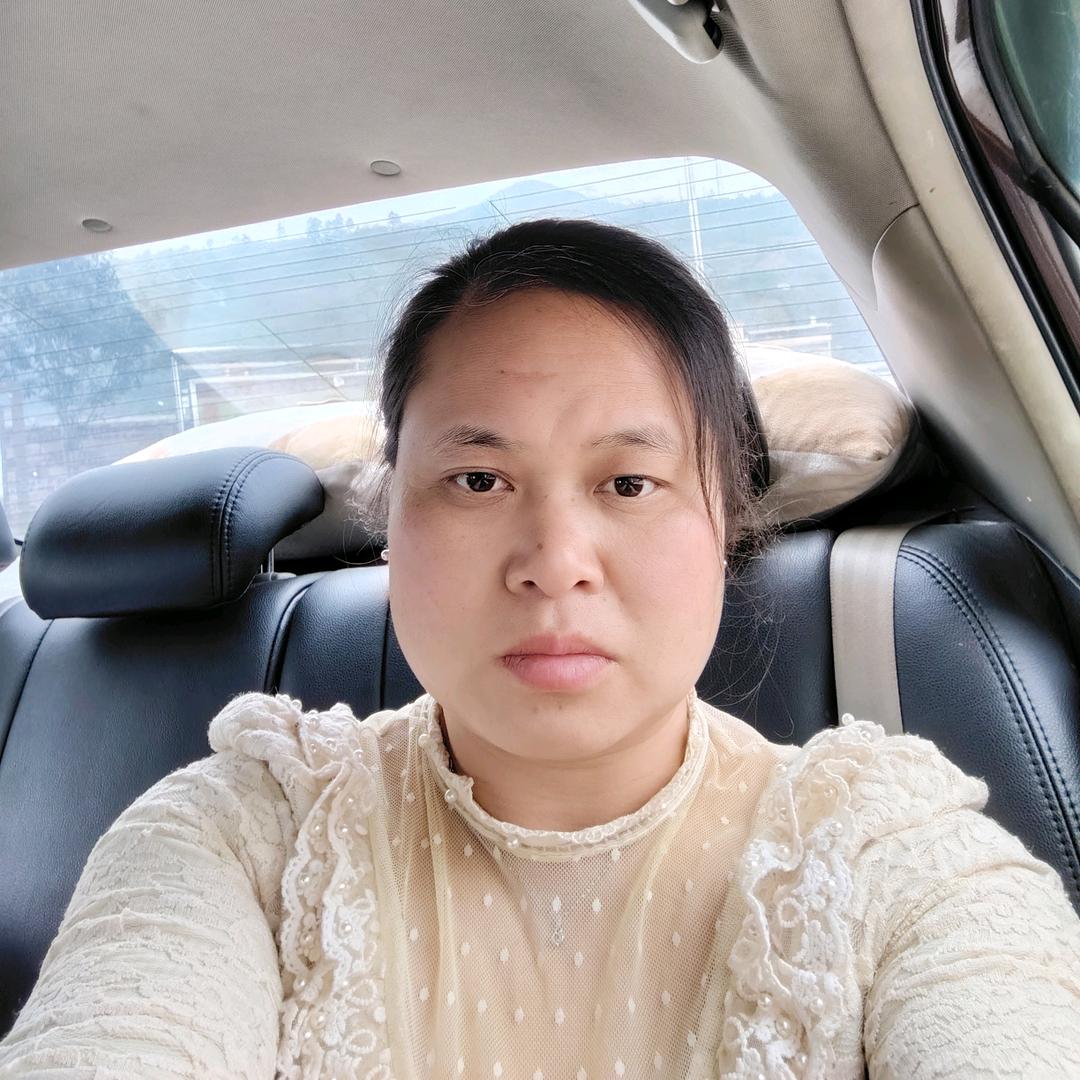 养牛的芳姐