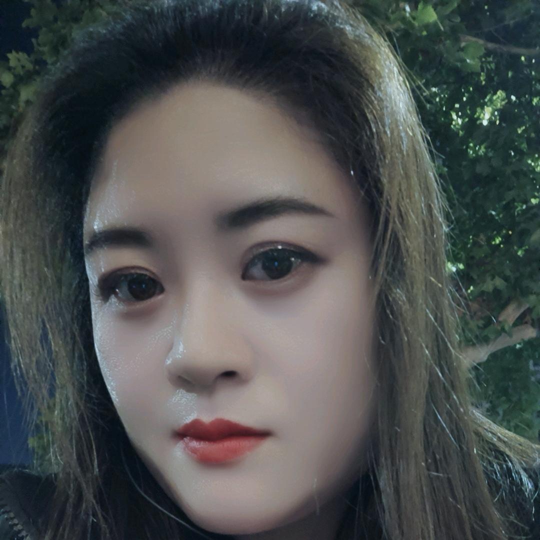 菲妞