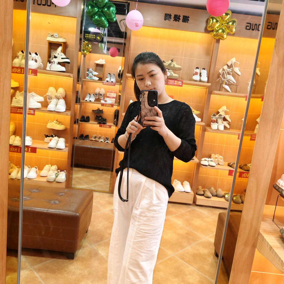 连界福禄桐桃子