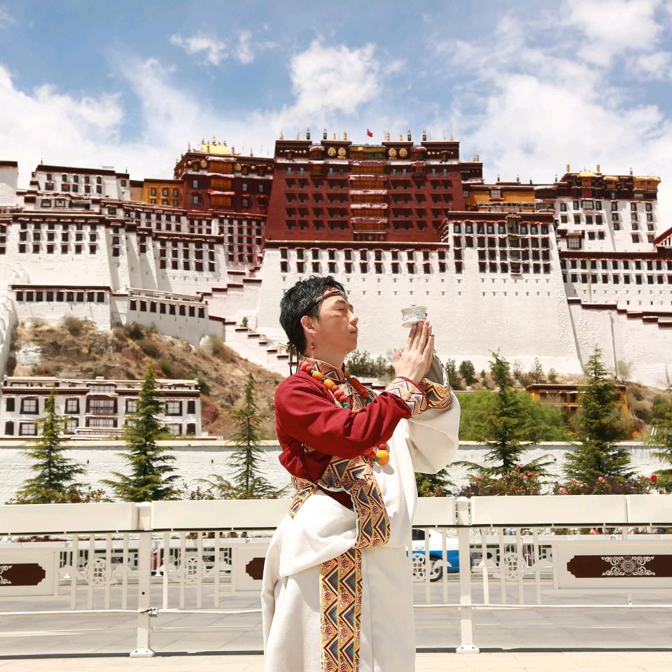 小吴躺不平