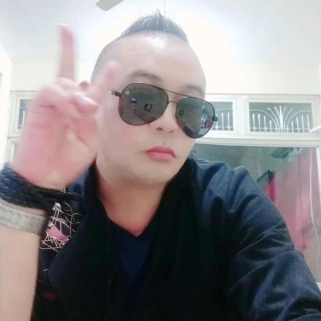 金子单身