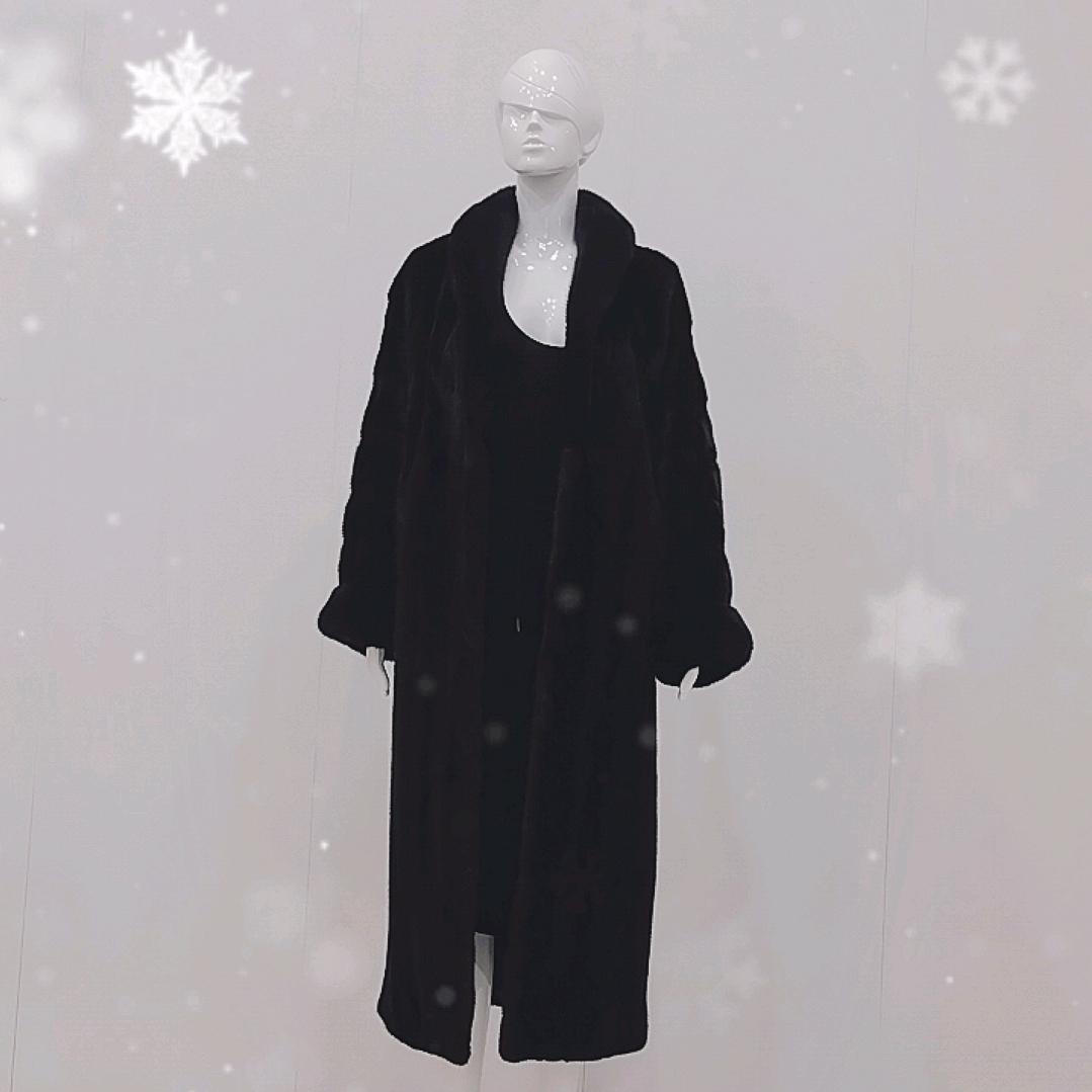 辛集若华皮草设计染改工厂