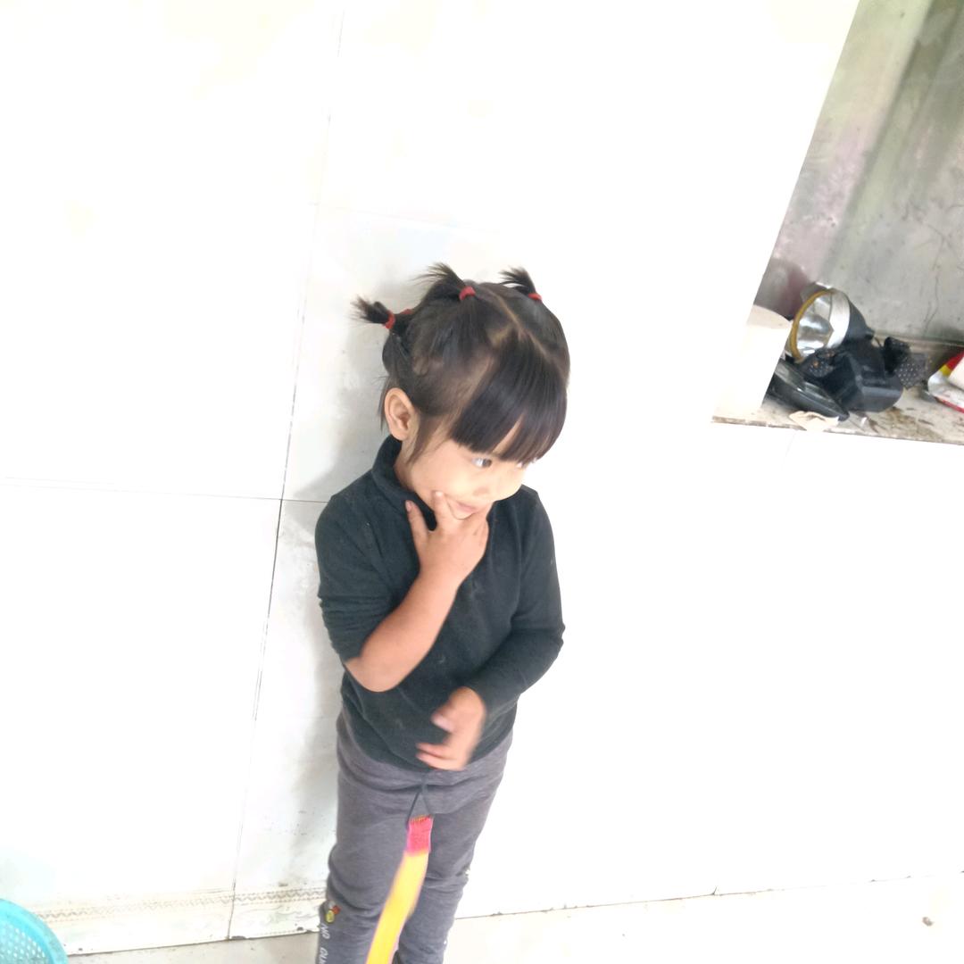 李舒怡，，，李梦停
