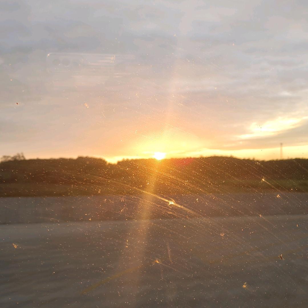 一缕清^❤️^心😊