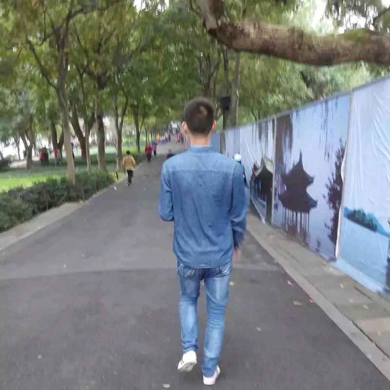 低调小男人