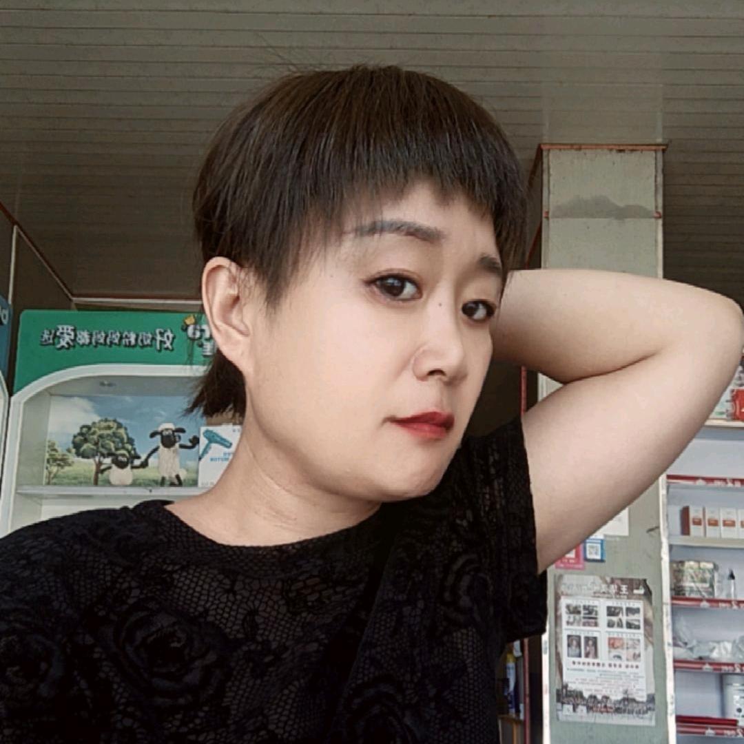 帅气的凯