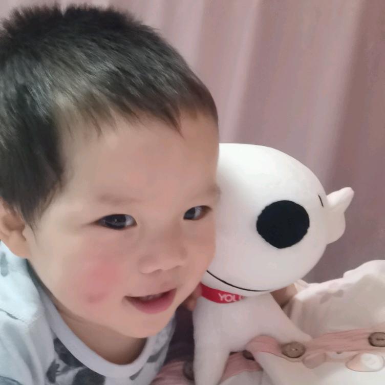 小硕硕