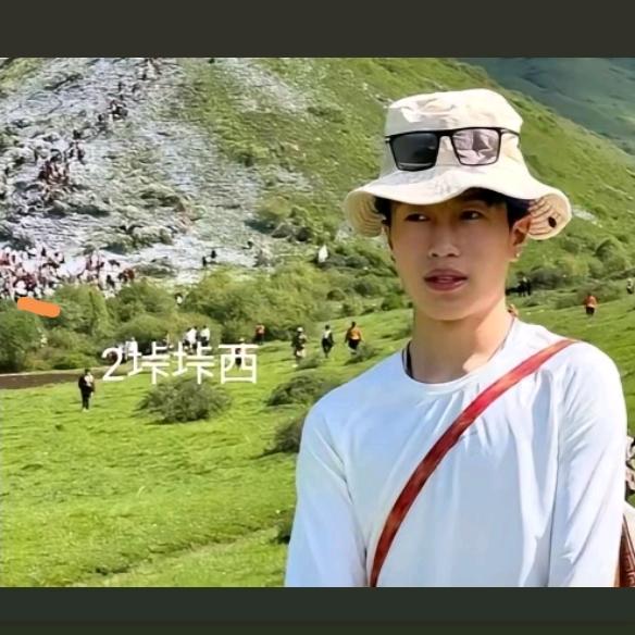 偏初