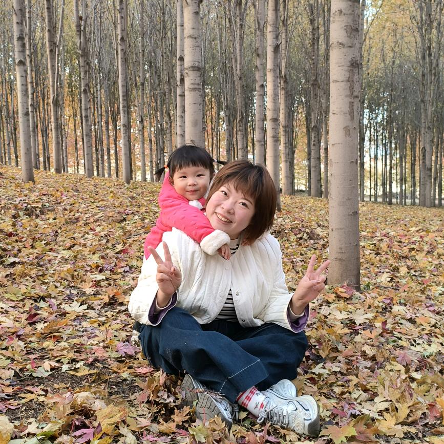 莹莹妈