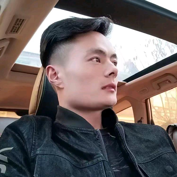 华伟