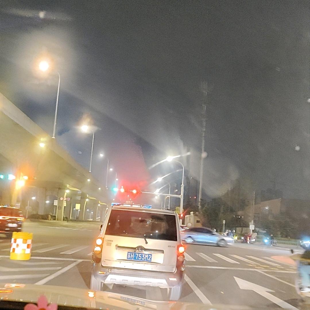 咔嚓啊