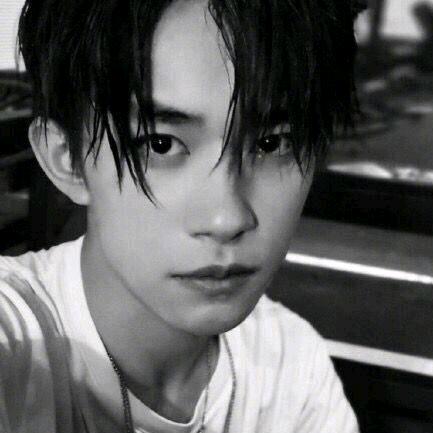 欢仔表哥🎤💖✨