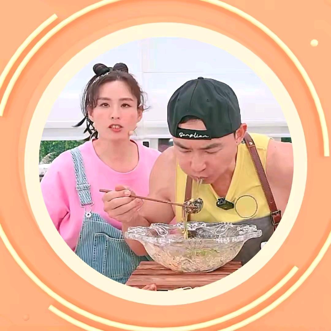 畊宏夫妇（跳操直播回放）