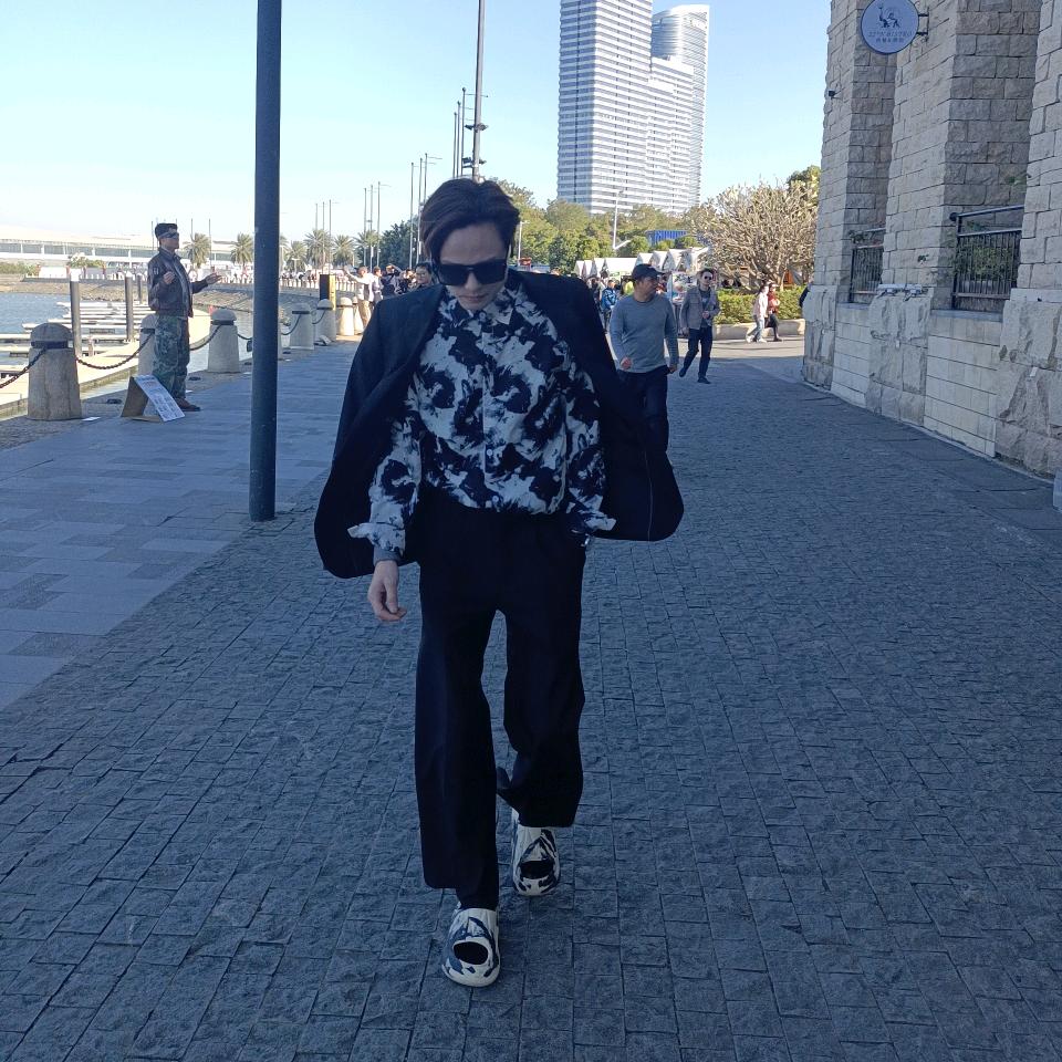 爱吃香菜的小杰🖤