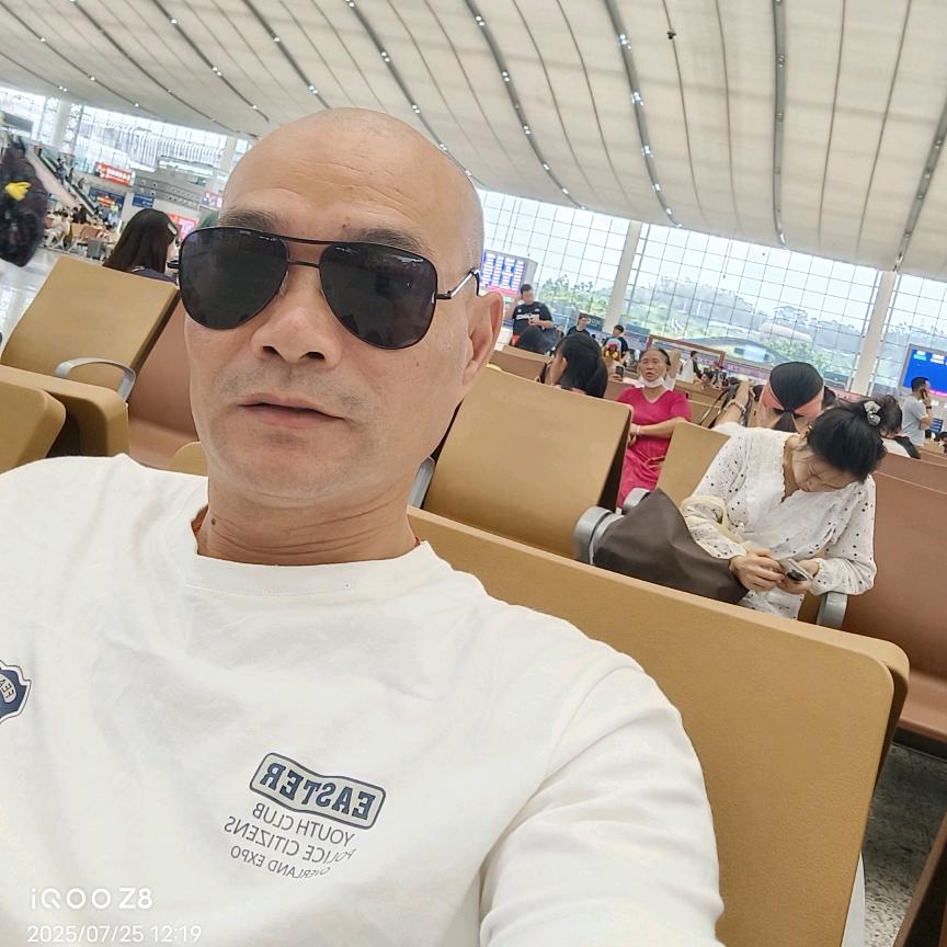 一匹天涯的战马🐎