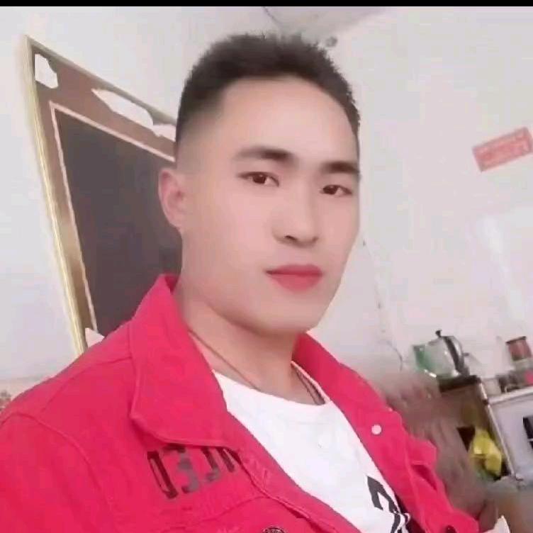 《邵松松》