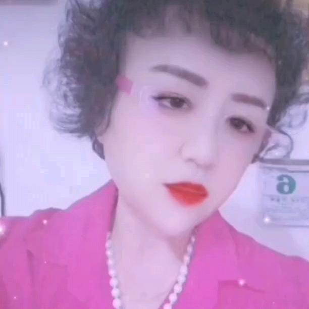 优优奶奶爱唱歌