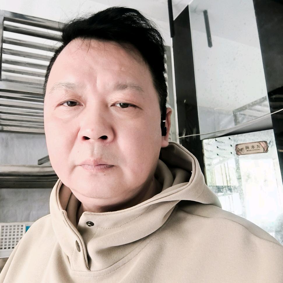 洪湖鱼香居红兵美食铺9sE