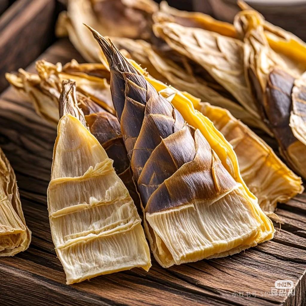 鸡蛋派爱笋干