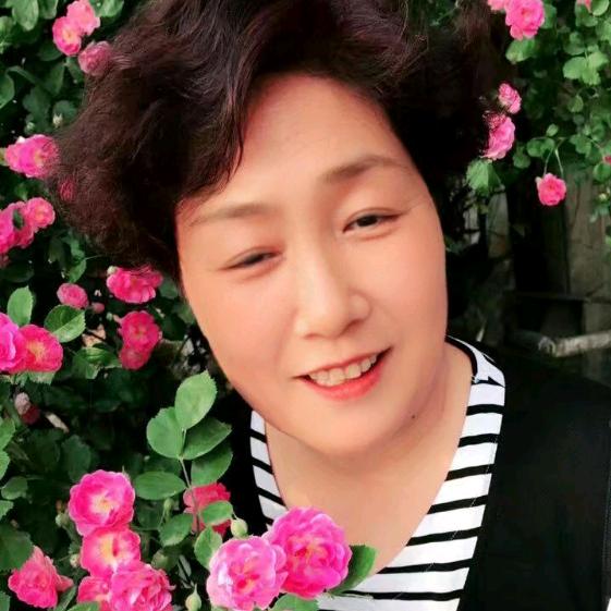 梅兰🍎🍎爱唱歌🎤晚上7:20开播