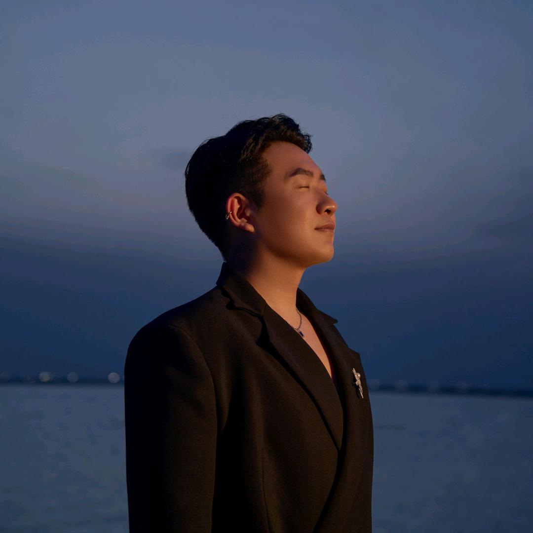 李One🏊🏼‍♂️