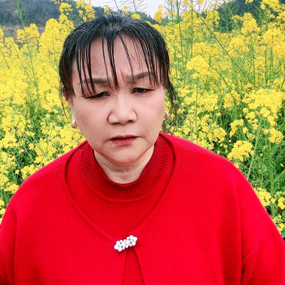三月