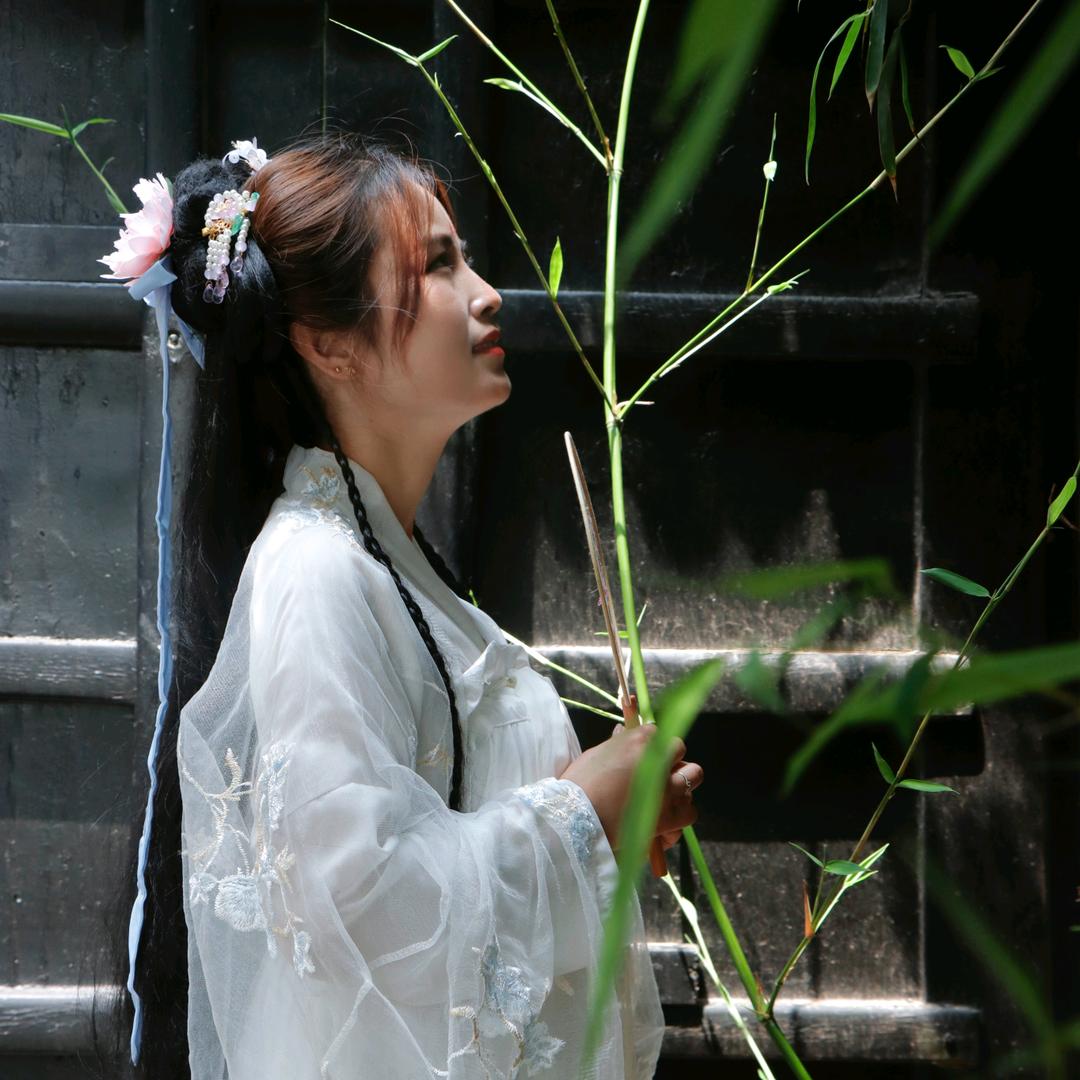 贺洋服装厂