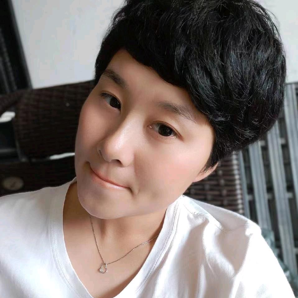 小郑姐（定做蚕丝被鹅绒被）