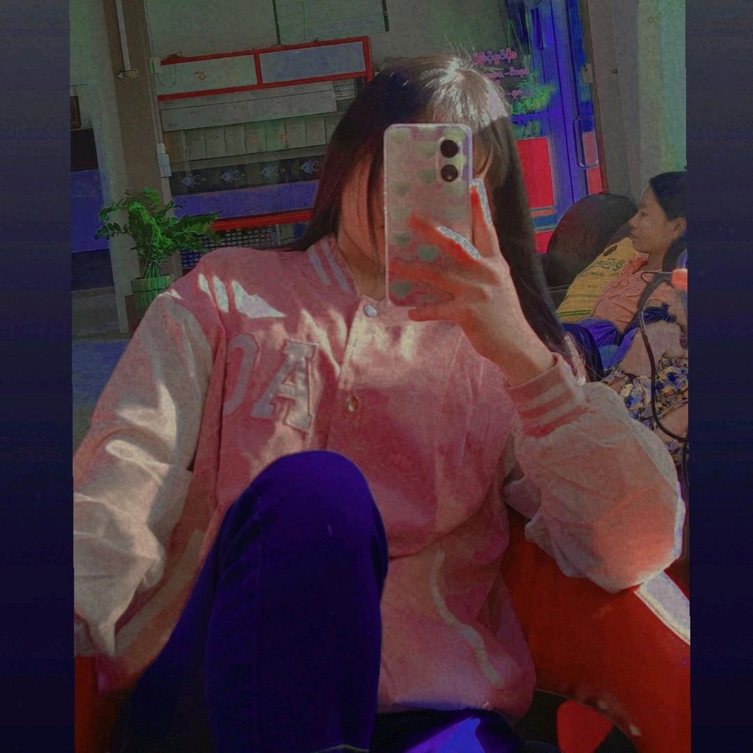 ယိင်း🍀**燕👩‍👦