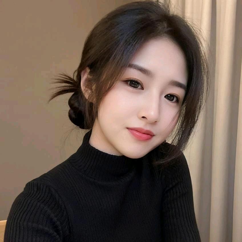 @萍萍(ง •̀_•́)ง