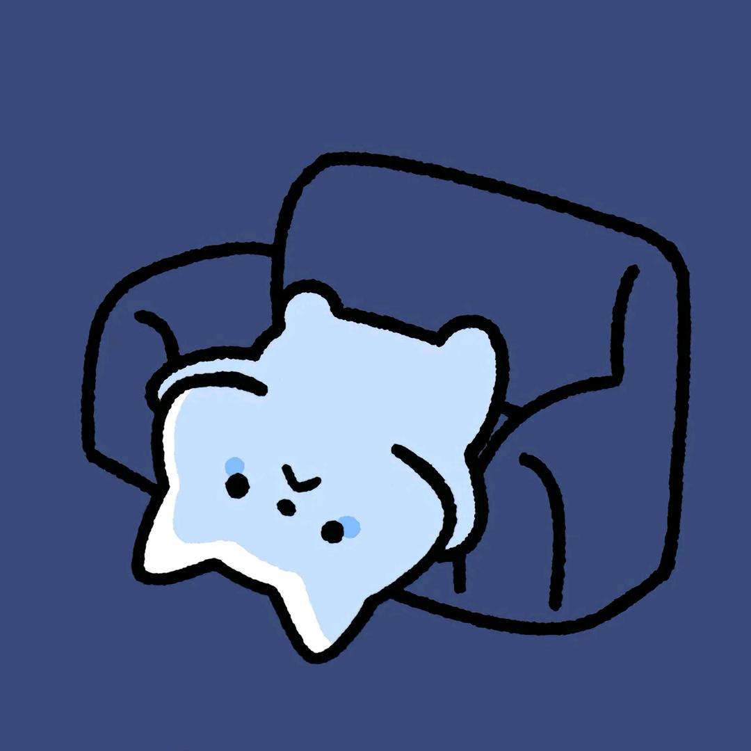 蓝桉长在洱海边