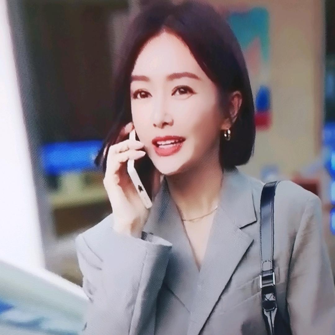 四小姐的店