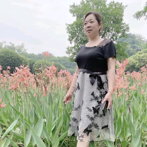 劳动何幺妹