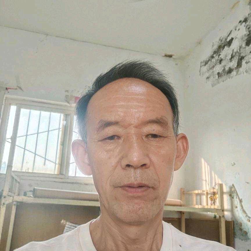 大别山的农民